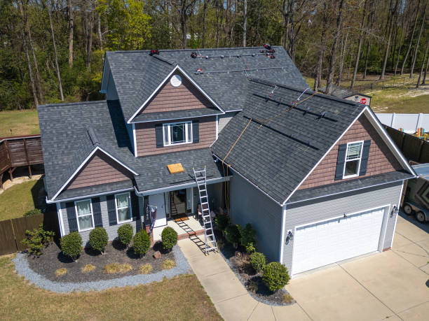Best Asphalt Shingle Roofing  in Barberton, OH